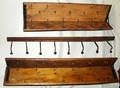 040388 AMERICAN ANTIQUE WOOD WALL MOUNTED COAT RACKS