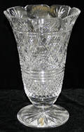 051486 WATERFORD CRYSTAL VASE W PENDANT