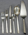 041541 STIEFF STERLING SILVER FLATWARE DIAMOND STAR