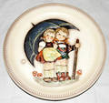072454 MJ HUMMEL ANNIVERSARY PLATE