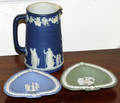 071573 WEDGWOOD JASPER WARE PITCHER  ASHTRAYS