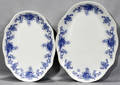 070454 BLUE  WHITE OVAL PLATTERS