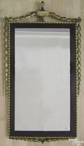 Federal style mahogany and giltwood mirror