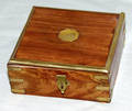 060498 ENGLISH BRASSBANDED BOX