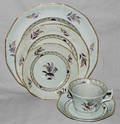 031644 ADAMS REGENT PORCELAIN DINNER SERVICE