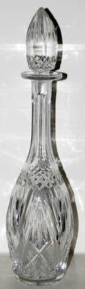 072523 CUT CRYSTAL DECANTER