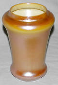 080050 DURAND IRIDESCENT GOLD VASE