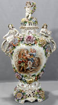 052006 DRESDEN PORCELAIN COVERED URN