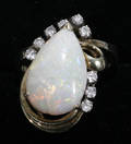 051049 GOLD OPAL  DIAMOND RING