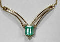 050020 GOLD 027 CT DIAMOND  EMERALD NECKLACE