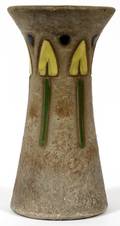ROSEVILLE MOSTIQUE POTTERY VASE