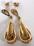 YELLOW GOLD FILIGREE DANGLE EARRINGS PAIR