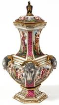 CAPO DI MONTE PORCELAIN COVERED URN EARLY 20TH C