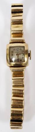 TRAUB BROS 14KT GOLD LADYS WRISTWATCH C 1940