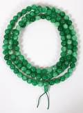 CHINESE GREEN JADE BEADED SINGLESTRAND NECKLACE