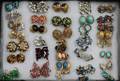 VINTAGE COSTUME EARCLIPS 38 PAIRS