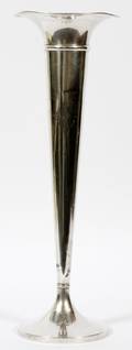 LA PIERRE STERLING WEIGHTED VASE EARLY 20TH C