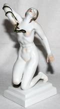 HEREND PORCELAIN FIGURE