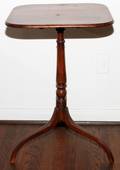 AMERICAN MAHOGANY TILTTOP TABLE C 1800