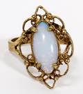 18KT YELLOW GOLD  OPAL RING