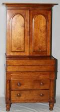 ANTIQUE AMERICAN SECRETARY DESK