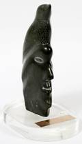 MINA ESKIMO HEAD W SEAL ON TOP W ACRYLIC BASE