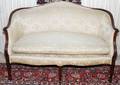 GEORGIAN STYLE MAHOGANY SETTEE