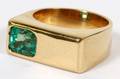 18KT GOLD AND 34 CT EMERALD RING