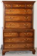 KITTINGER GEORGIAN STYLE MAHOGANY CHESTONCHEST