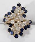 091061 14K GOLD DIAMOND  SAPPHIRE CLUSTER RING