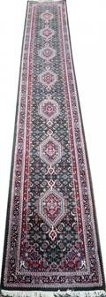 BIJAR DESIGN PERSIAN RUNNER