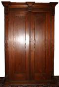 101126 VICTORIAN WARDROBE C 1880 H 70 W 46 12