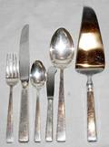091161 TOWLE OLD LACE STERLING FLATWARE SERVICE