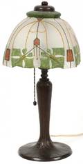 HANDEL GLASS SHADE BOUDOIR LAMP
