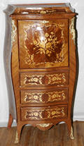082217 LOUIS XV STYLE FRUITWOOD INLAID DESK