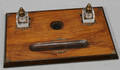 082267 CRYSTAL INKWELL SET OLIVEWOOD TRAY