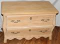 010302 HICKORY MFG CO COUNTRY FRENCH STYLE OAK CHEST