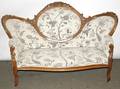 091455 VICTORIAN CARVED WALNUT MEDALLIONBACK SETTEE