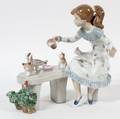 LLADRO PORCELAIN FIGURE MEAL TIME 6109