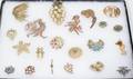 101569 COSTUME JEWELRY ASSORTED BROOCHES 21 TOTAL