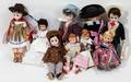 021568 MADAME ALEXANDER DOLLS NINE