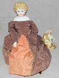 010009 PORCELAIN DOLL  PORCELAIN HALF DOLL TWO