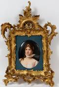 HAND PAINTED PORCELAIN PLAQUE OF QUEEN LOUISA