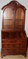 GEORGIAN STYLE MAHOGANY SECRETARYBOOKCASE