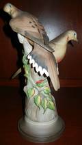 BOEHM BISQUE FIGURE OF MOURNING DOVES 14 12H