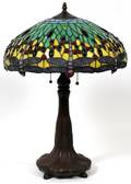 TIFFANY STYLE LEADED GLASS TABLE LAMP H 24