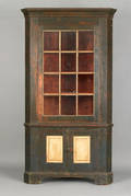 Pennsylvania painted 1piece corner cupboard early 19th c