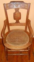 ANTIQUE AMERICAN MAHOGANY CARVED DINING CHAIRS