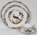 SPODE CHELSEA BIRD GOLD PORCELAIN DINNER SET