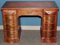 MAHOGANY EIGHTDRAWER KNEE HOLE DESK H 29